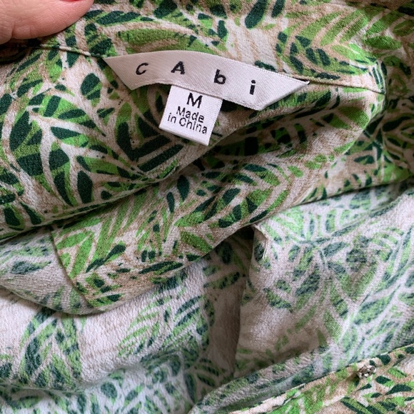 Cabi dress super light and cute feminine - Picture 7 of 8